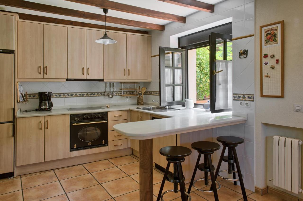 Casas Rurales El Llugaron Miravalles Exterior foto