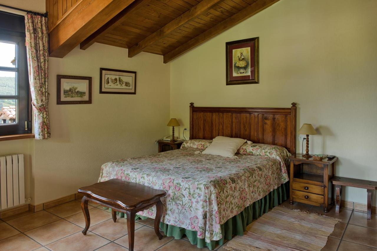 Casas Rurales El Llugaron Miravalles Exterior foto
